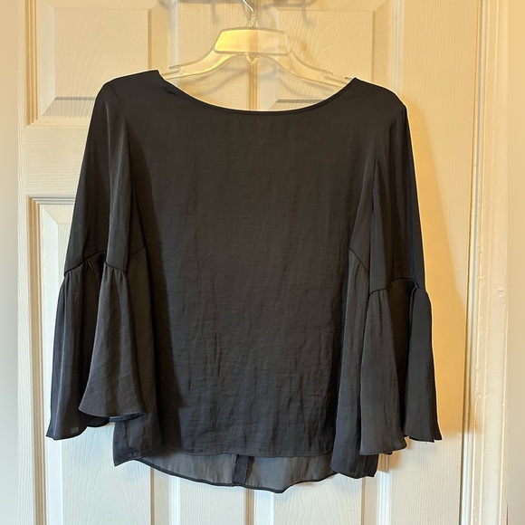 Vince Camuto blouse - Picture 1 of 3